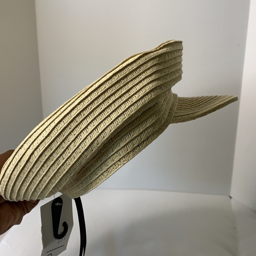 Straw like paper boy hat